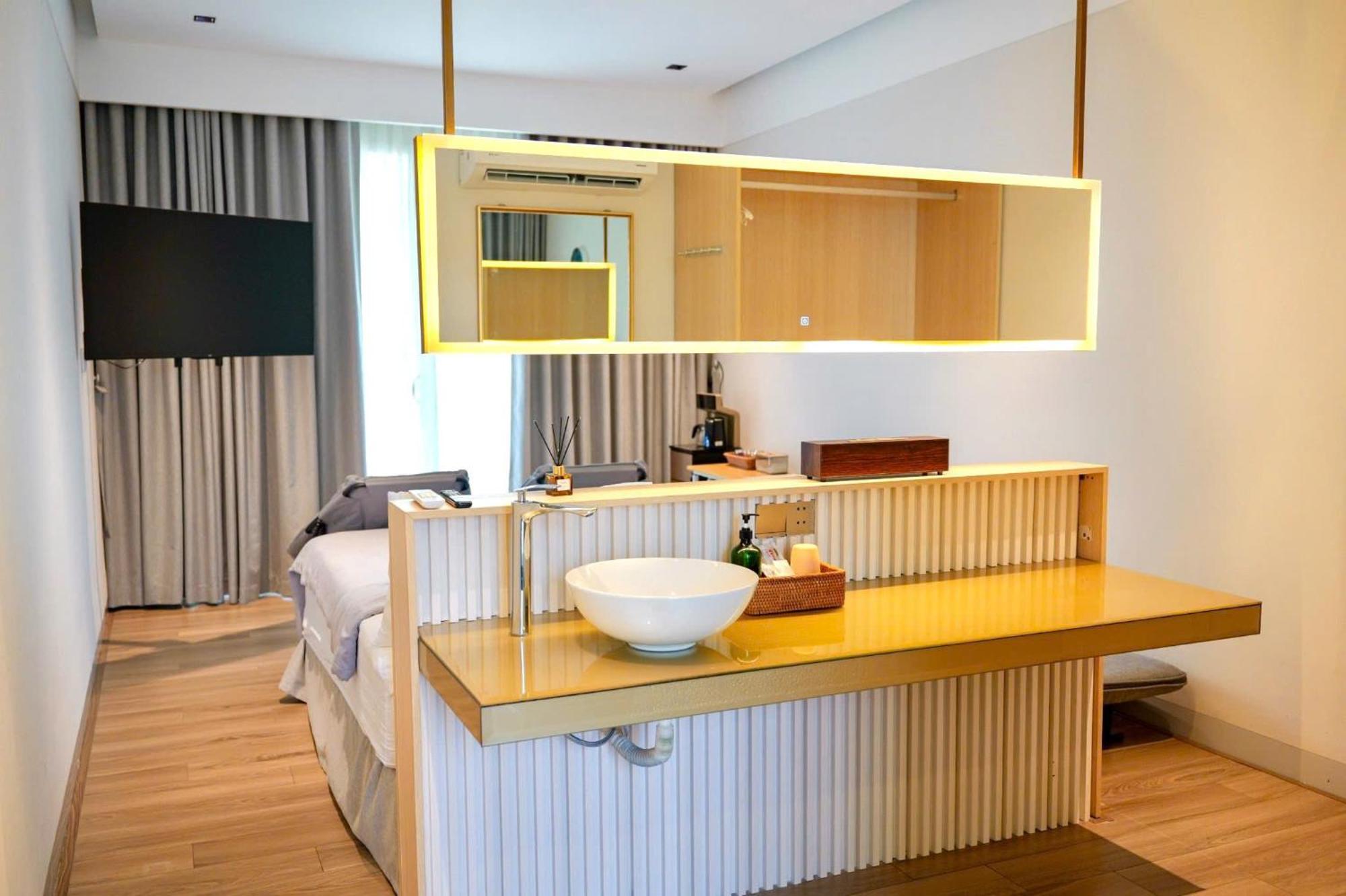 Sens Club Bed & Breakfast Thot Not Exterior photo